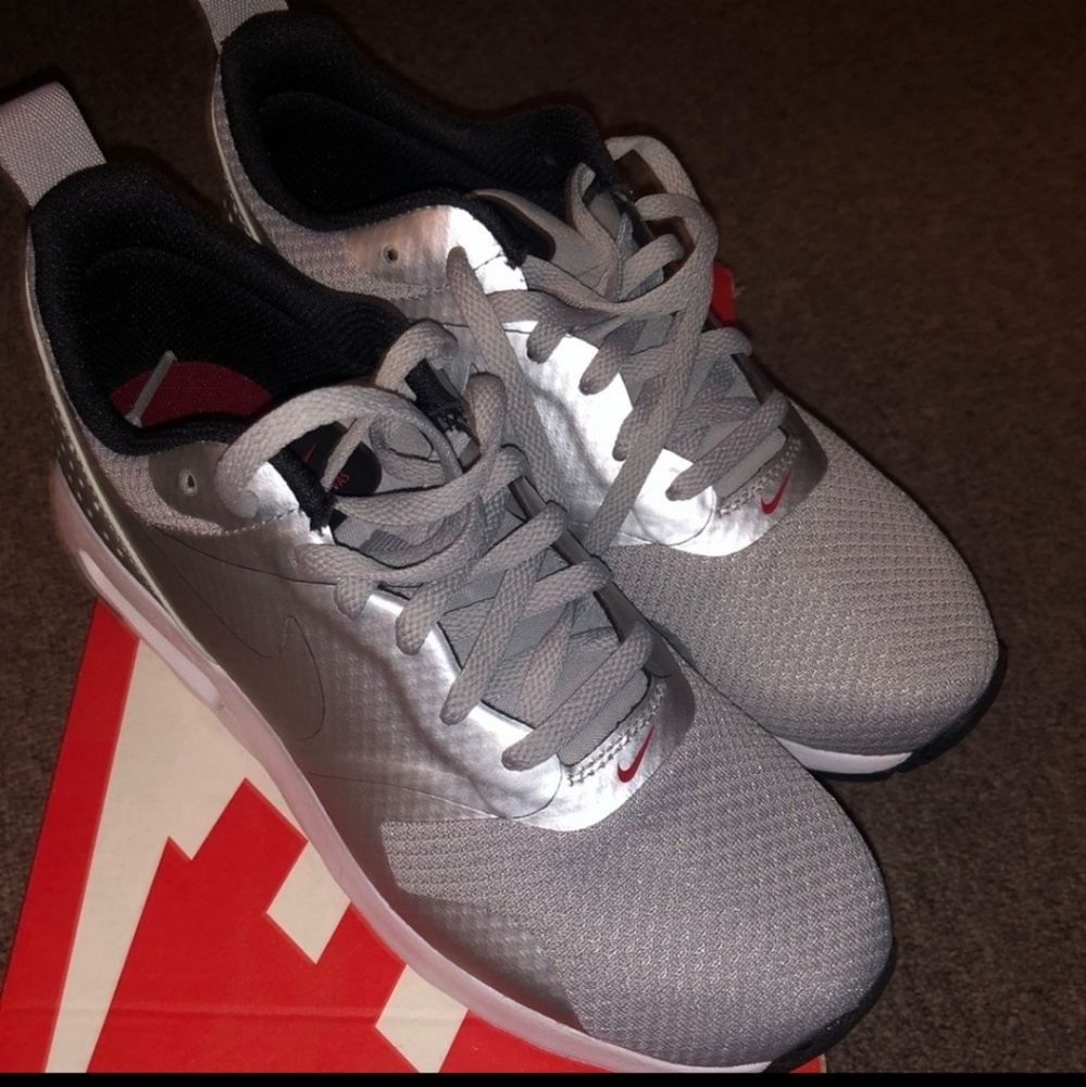 Nike Air Max Tavas
